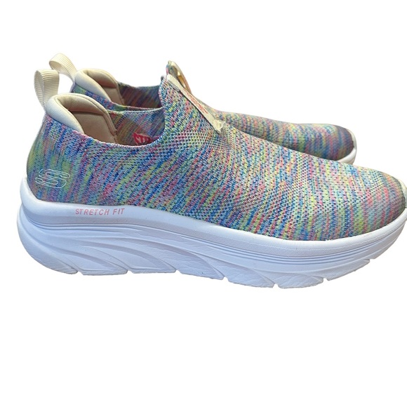 Sketchers Relaxed Fit D'Lux Walker Rainbow Sky Go Walkers Sneakers 8 - Picture 7 of 14